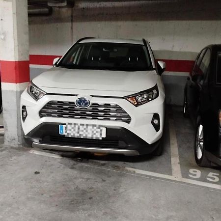 La Villa De Lore, Piso Completo Apto 6 Personas Con Garaje Avilés Kültér fotó