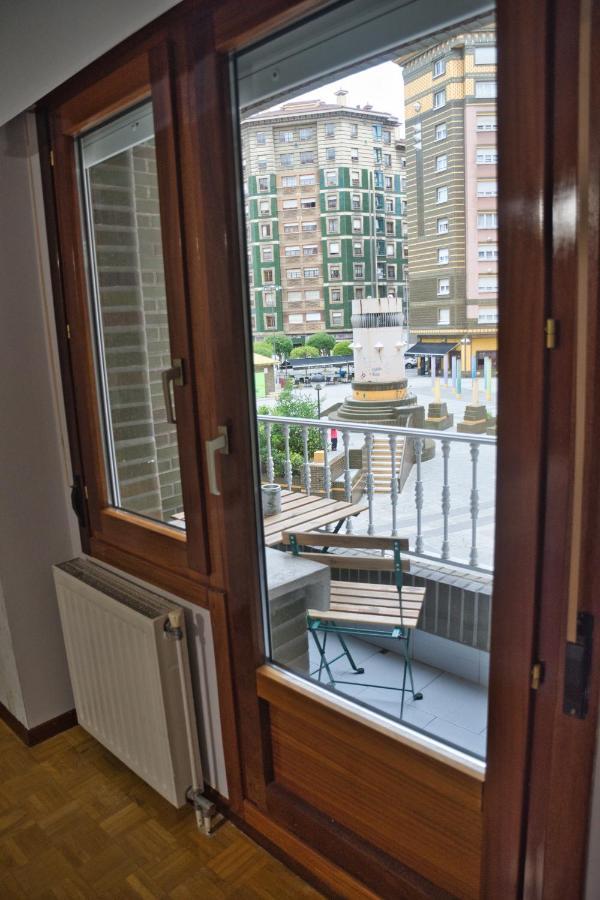 La Villa De Lore, Piso Completo Apto 6 Personas Con Garaje Avilés Kültér fotó