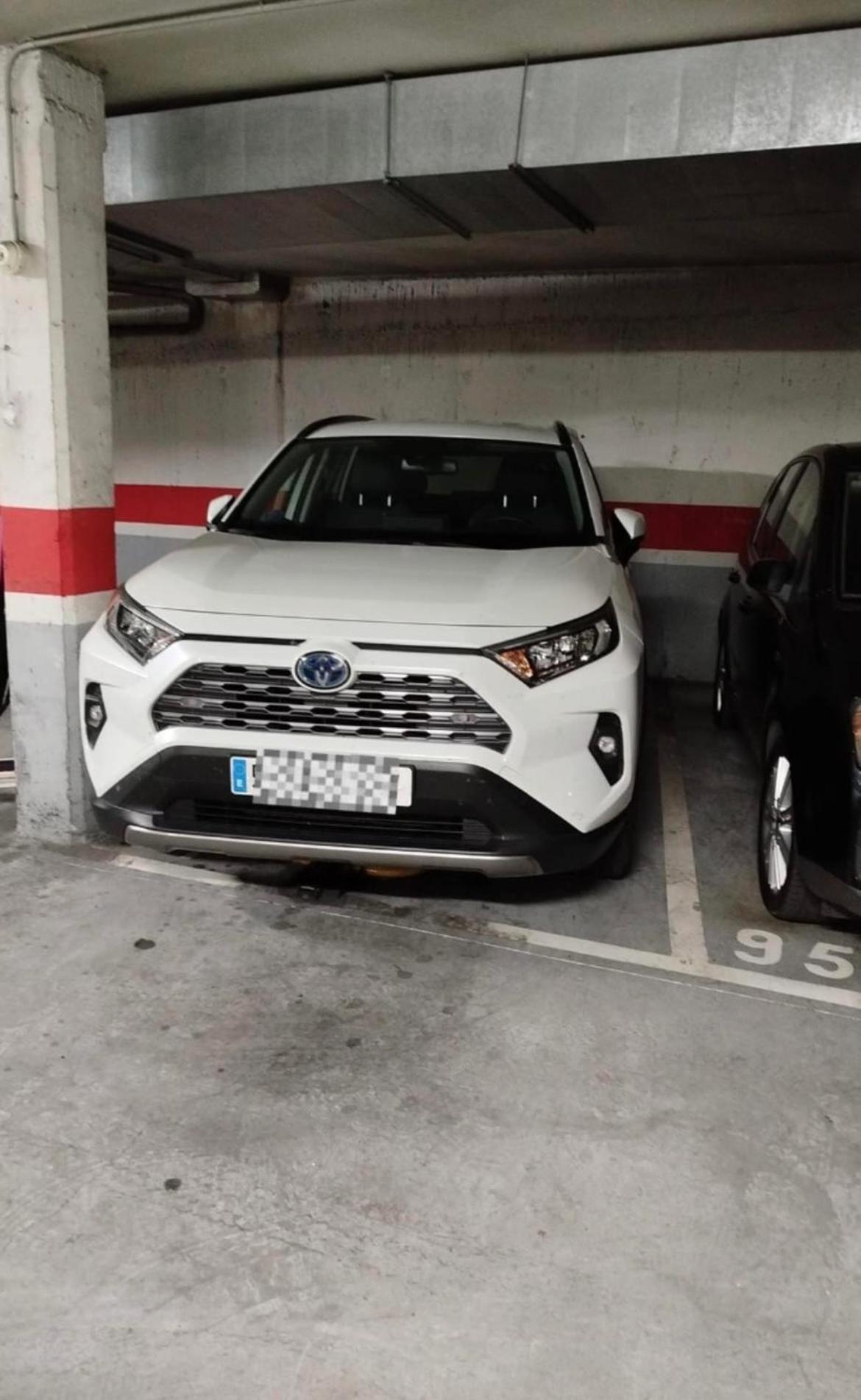 La Villa De Lore, Piso Completo Apto 6 Personas Con Garaje Avilés Kültér fotó